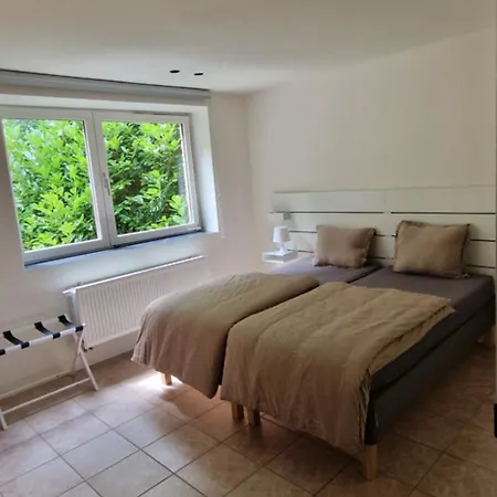 アパート Chez Parrain スプリモン